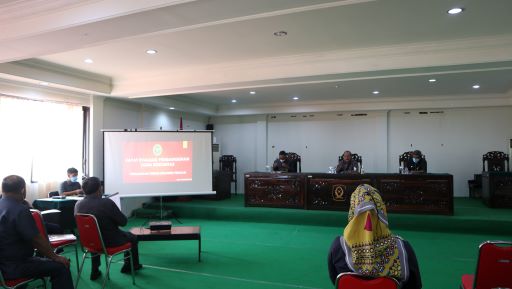 rapat evaluasi zi 1