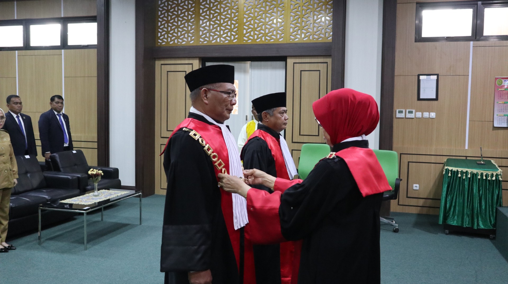 cd36c505caf73e8ff67f1367153d8951 Large